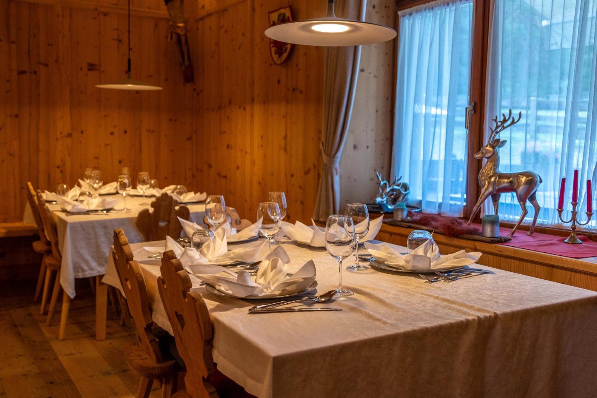 Alpin Natur Hotel Brueckele Braies  Exterior photo